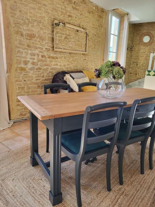 Le Clos Du Botaniste Pouilly-le-Monial 外观 照片